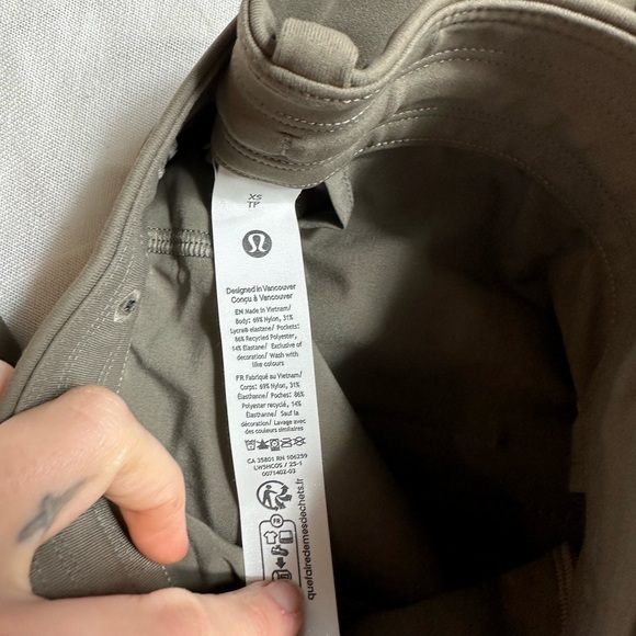 Lululemon Daydrift Slacks Wide Leg - Picture 6 of 7